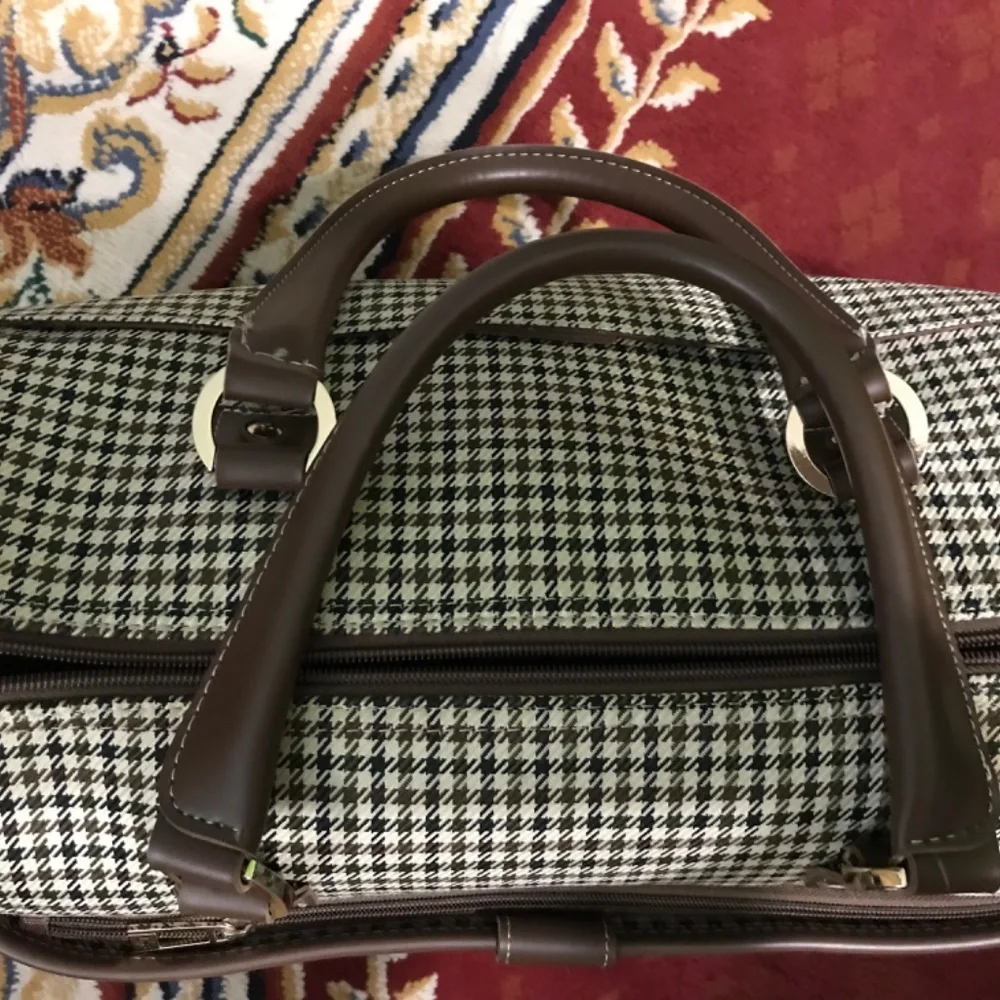 London Fog Oxford 360HL Houndstooth Satchel Cabin Bag Carry On Travel 8900